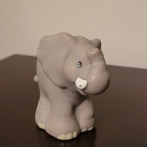 2011 Fisher Price Little People Elephant Zoo Talker